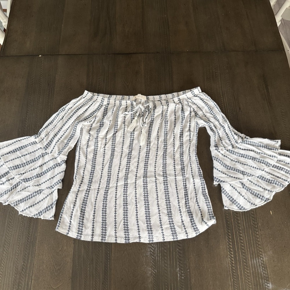 Solitaire Boho Peasant Top Women's Medium 100% Rayon Off Shoulder Bell Sleeve Y2